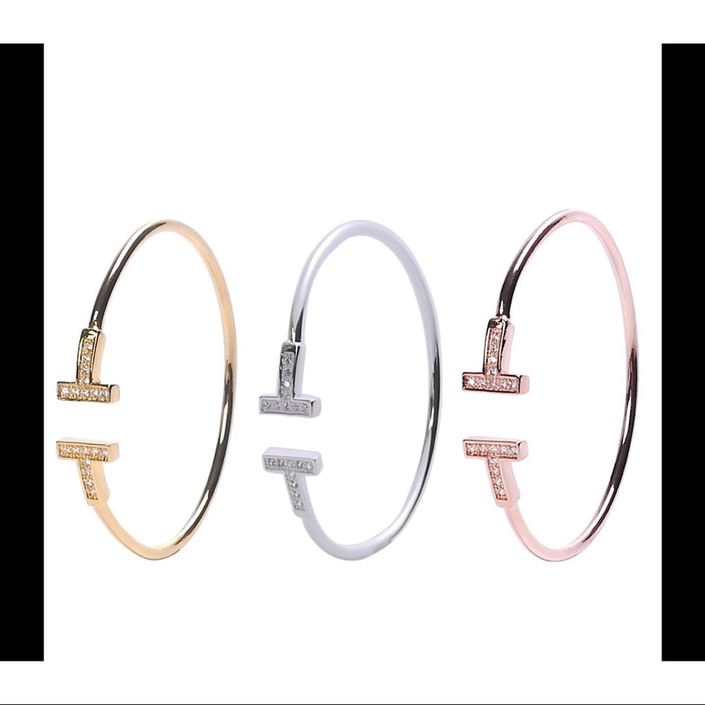 ❤️Rose Gold T wire bracelet